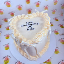 Load image into Gallery viewer, Heart Cake