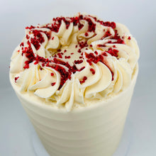 Load image into Gallery viewer, Simple Scallop Iced Cake