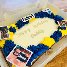 Load image into Gallery viewer, Vanilla Sponge Traybake (Various Themes)