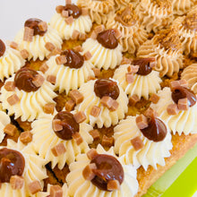Load image into Gallery viewer, Gluten Free Pre Cut Traybake (Various Flavours)