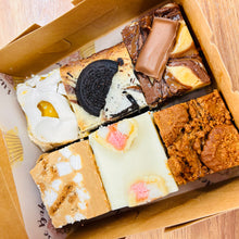 Load image into Gallery viewer, Mixed Treat Box (Various Sizes)