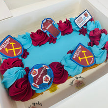 Load image into Gallery viewer, Vanilla Sponge Traybake (Various Themes)