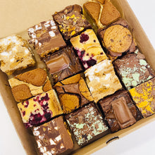Load image into Gallery viewer, Mixed Treat Box (Various Sizes)