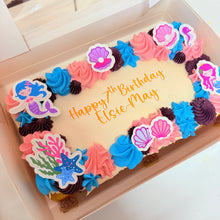 Load image into Gallery viewer, Vanilla Sponge Traybake (Various Themes)
