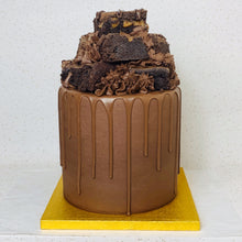 Load image into Gallery viewer, Chocolate Brownie Overload Cake (Various Sizes)
