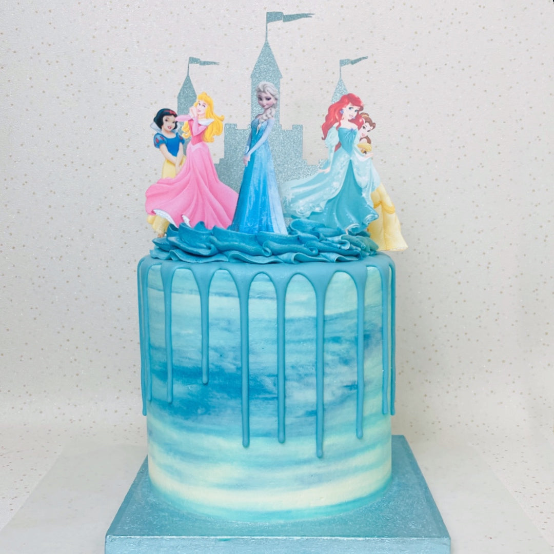 Favourite Princesses Cake – Creme Castle